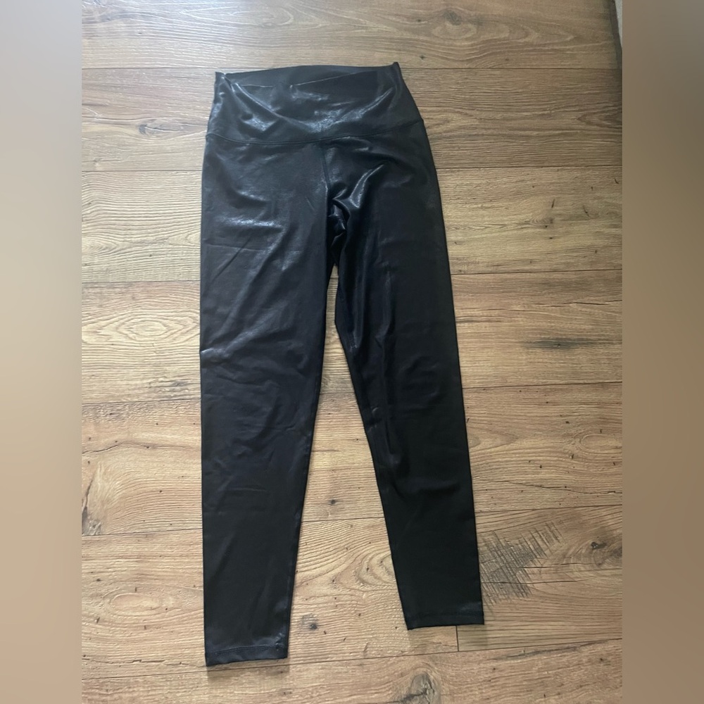 Faux leather leggings